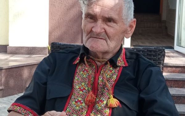 Журналіст із 55-річним стажем Василь Марченко: «Газета – це більша відповідальність, ніж інтернет» 1 Журналіст із 55-річним стажем Василь Марченко: «Газета – це більша відповідальність, ніж інтернет»