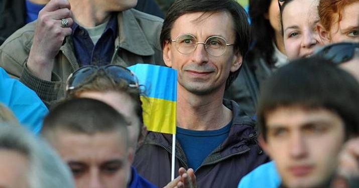 О жизни узников ОРДЛО: «Мой интеллигентный сын был в наручниках с мешком на голове» 1 О жизни узников ОРДЛО- «Мой интеллигентный сын был в наручниках с мешком на голове»